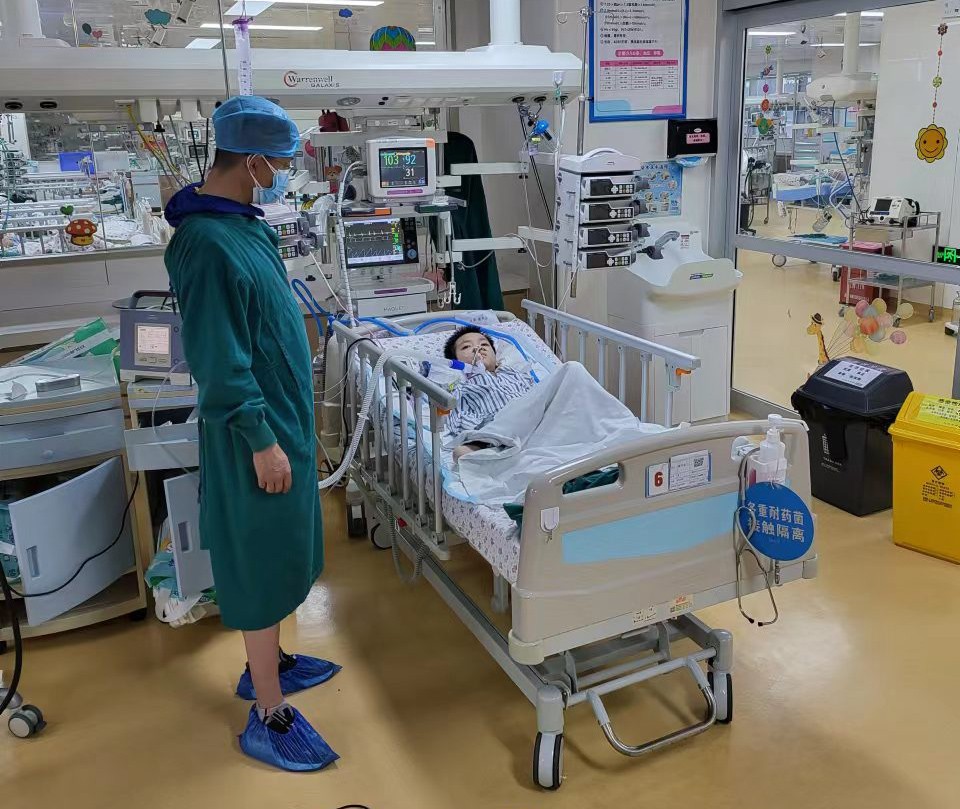 通化跨省救护车出租公司